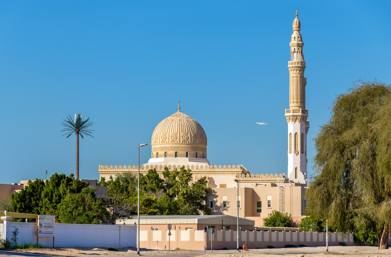 view zabeel mosque dubai uae