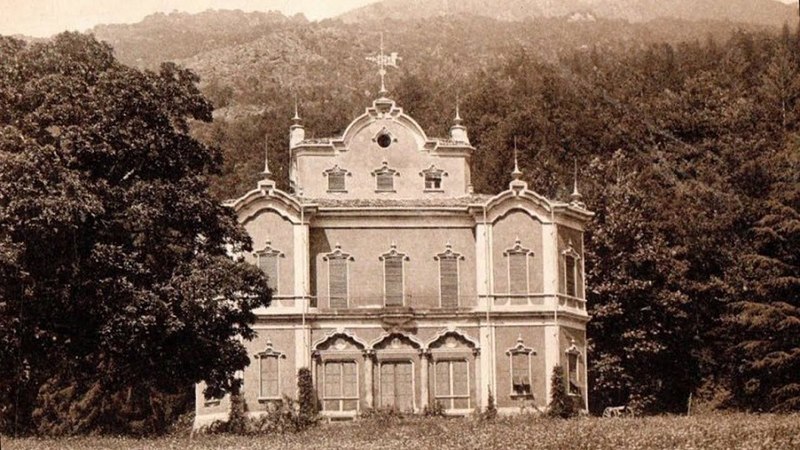 Villa De Vecchi - La Casa Rossa