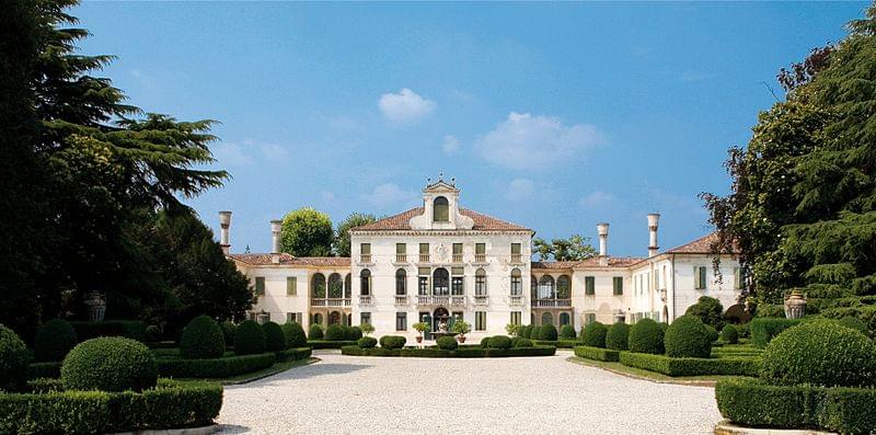 villa tiepolo passi