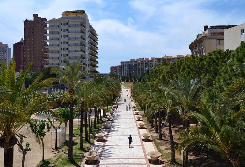 vista del parc de l aiguera benidorm