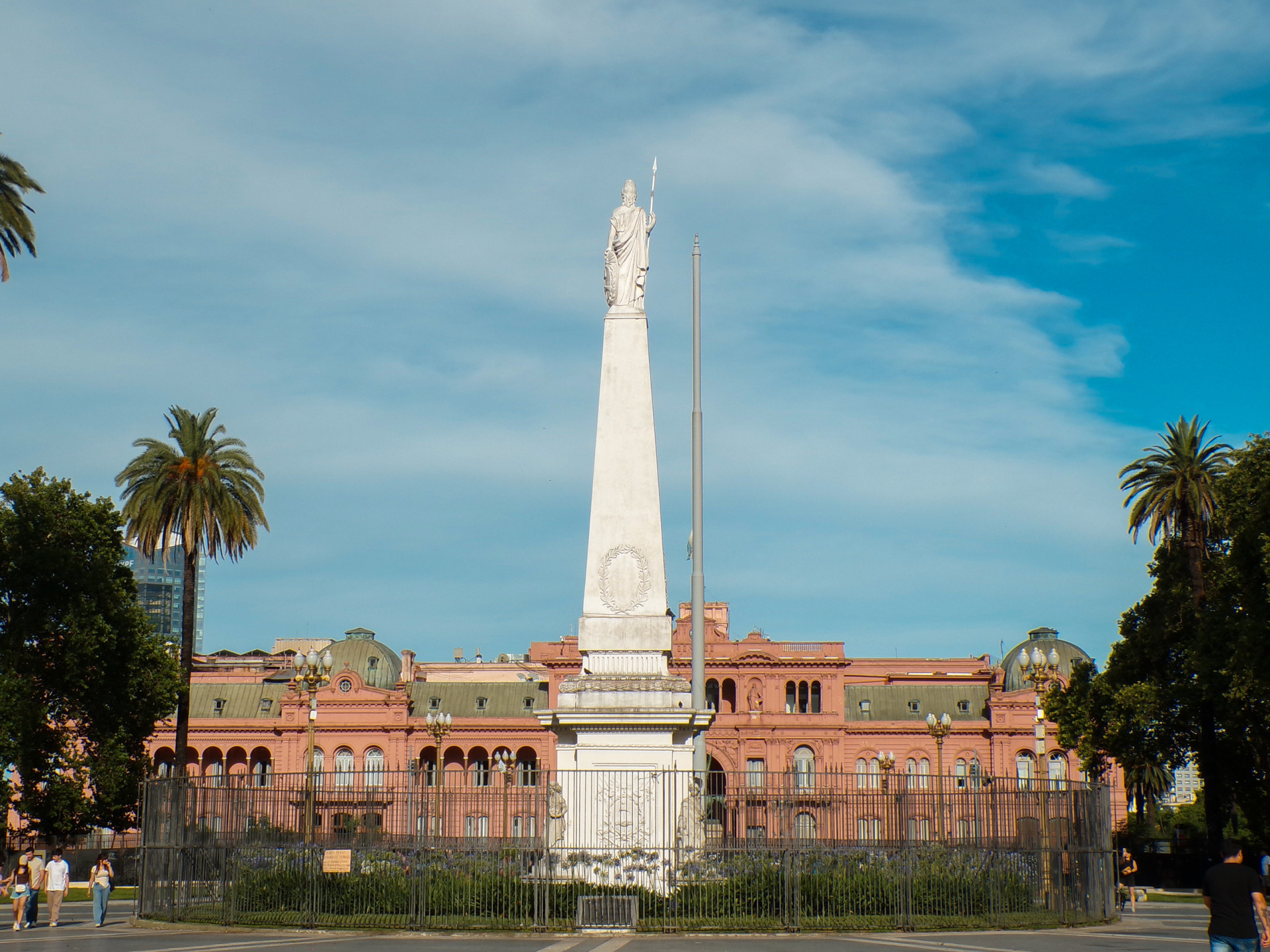 vista della casa rosada da plaza de mayo