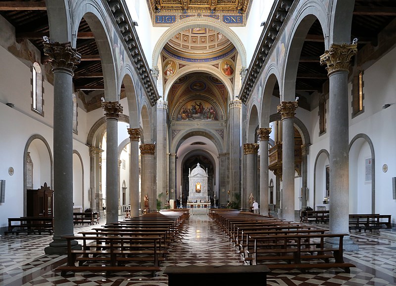 viterbo santa maria della quercia interno 01