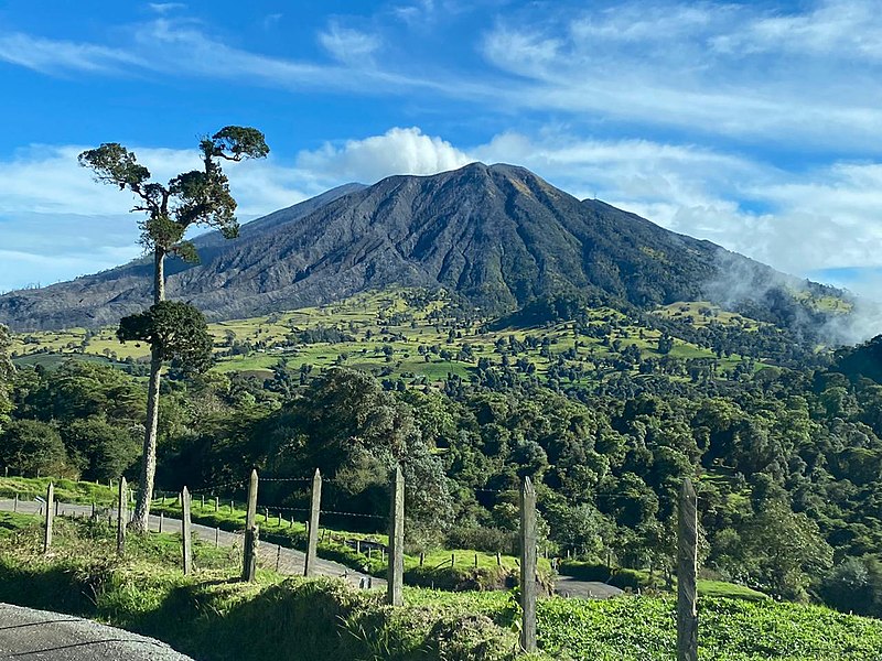 volcan turrialba costa rica