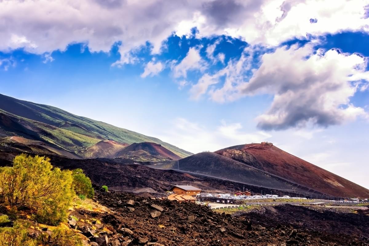 vulcano montagna lava etna sicilia