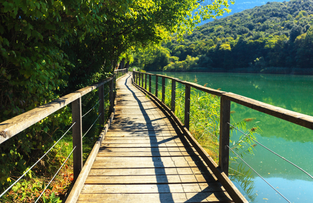 walk path near lake toblino