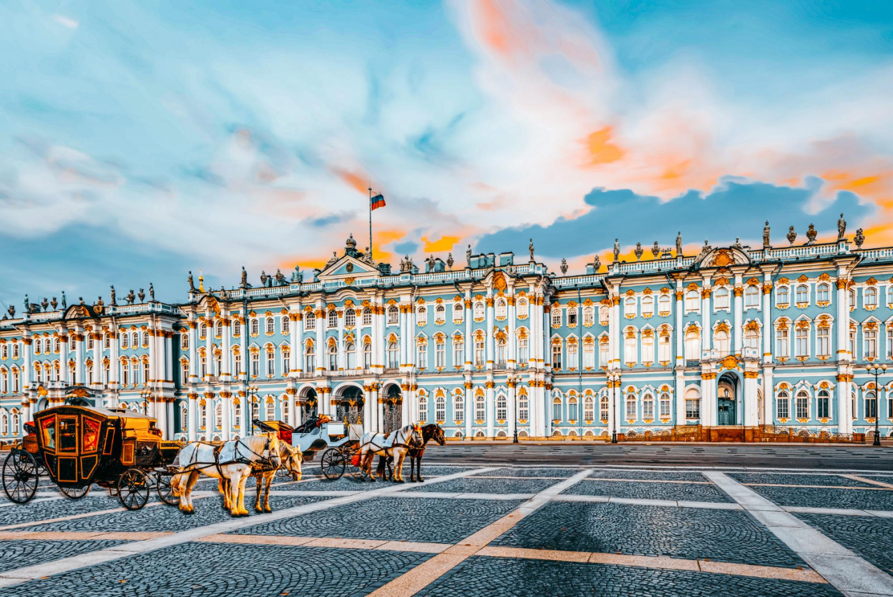 winter palace hermitage museum saint petersburg russia 2