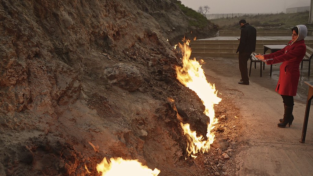 yanar dag the fire mountain