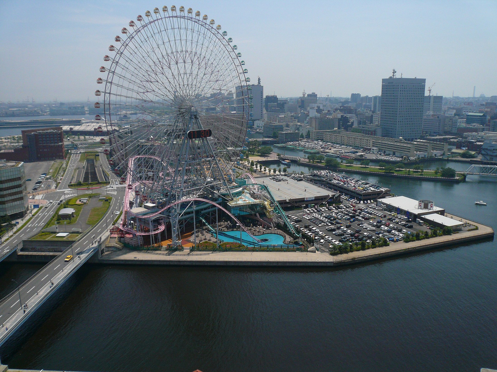 yokohamacosmoworld panoramio