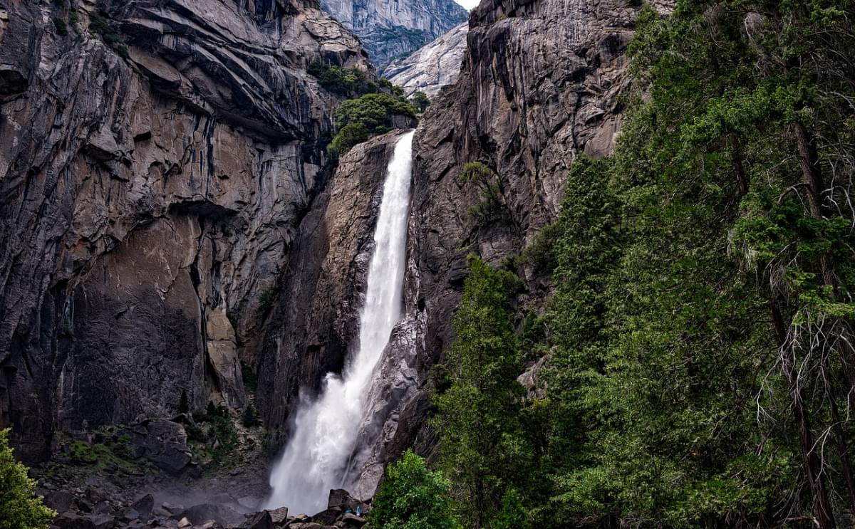 Yosemite Parco Nazionale Montagne 1