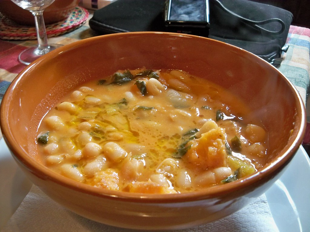 zuppa di fagioli toscani