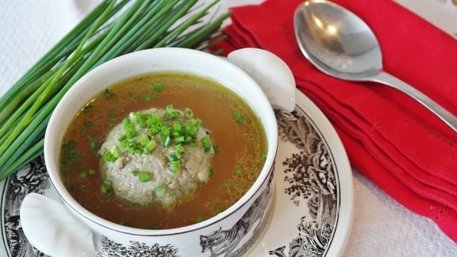 zuppa leberknodel leberknodelsuppe