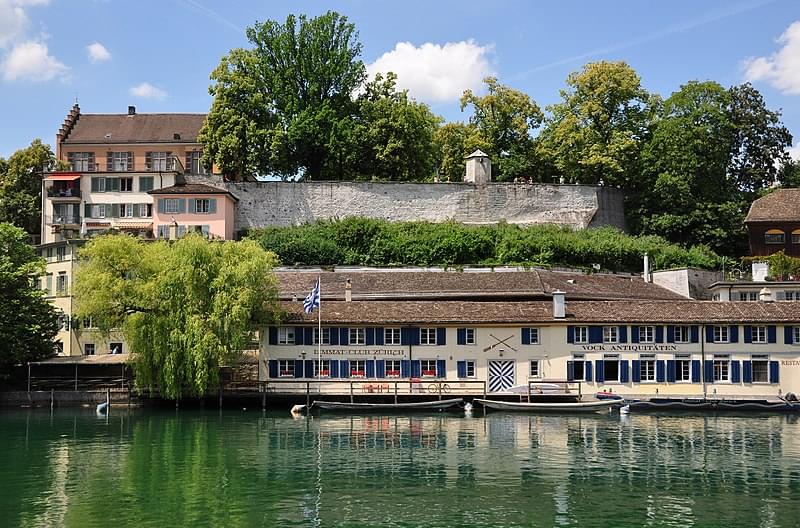 zurich lindenhof 1